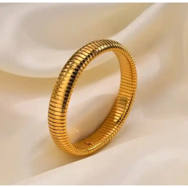 product Image for Simple And Beautiful Gold Bracelet