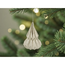 Kis fenyő formájú karácsonyfadísz fehér, ezüst KF004