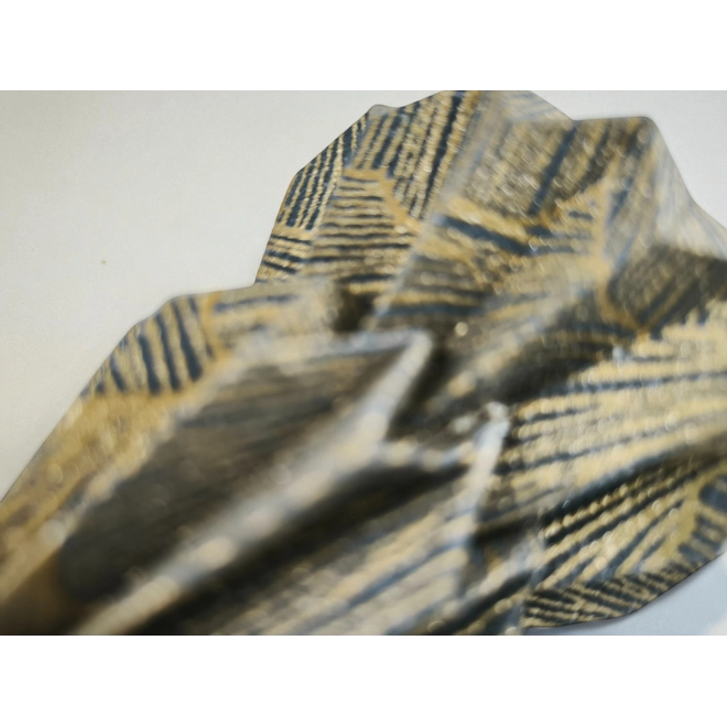 Additional Image for Kis fenyő origami dísz fekete és arany KF009