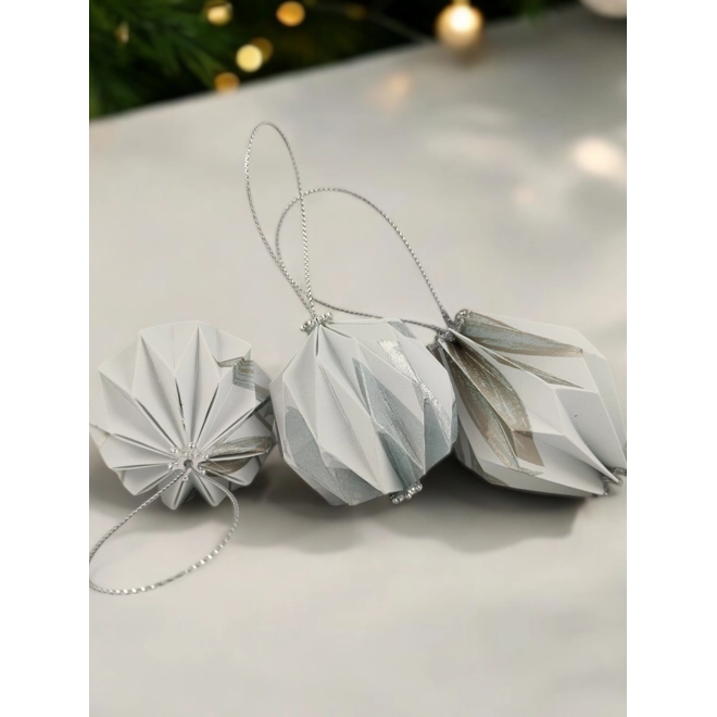 product Image for 10 darabos fehér, ezüst mintás karácsonyfadísz szett LNTEZ019