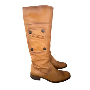 Vintage Hugo Boss boots, 37