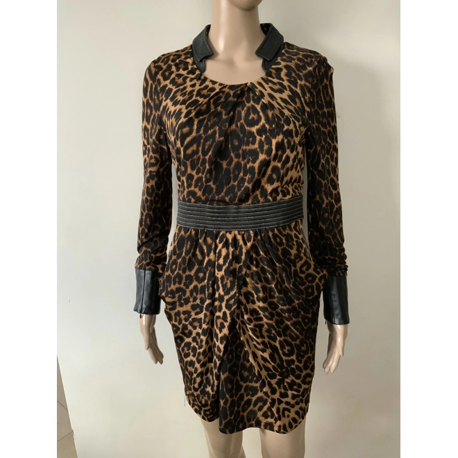 Additional Image for Leopard dress with fox fur