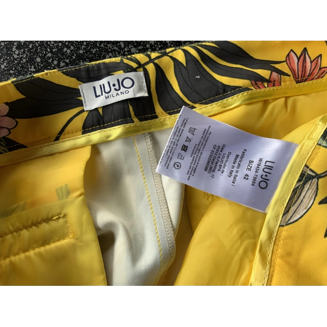Additional Image for Liu Jo Milano yellow flowered pants IT42