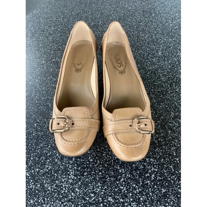 Additional Image for Tod's brown pumps 38,5