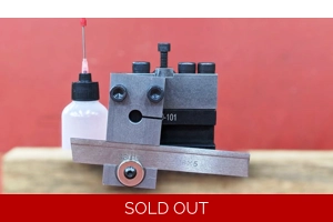 Winky's AXA Spring Cut-off T..