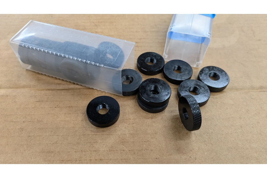 M10 x 1.25 Thumb nut (l.. M10 x 1.25 Thumb nut (l..