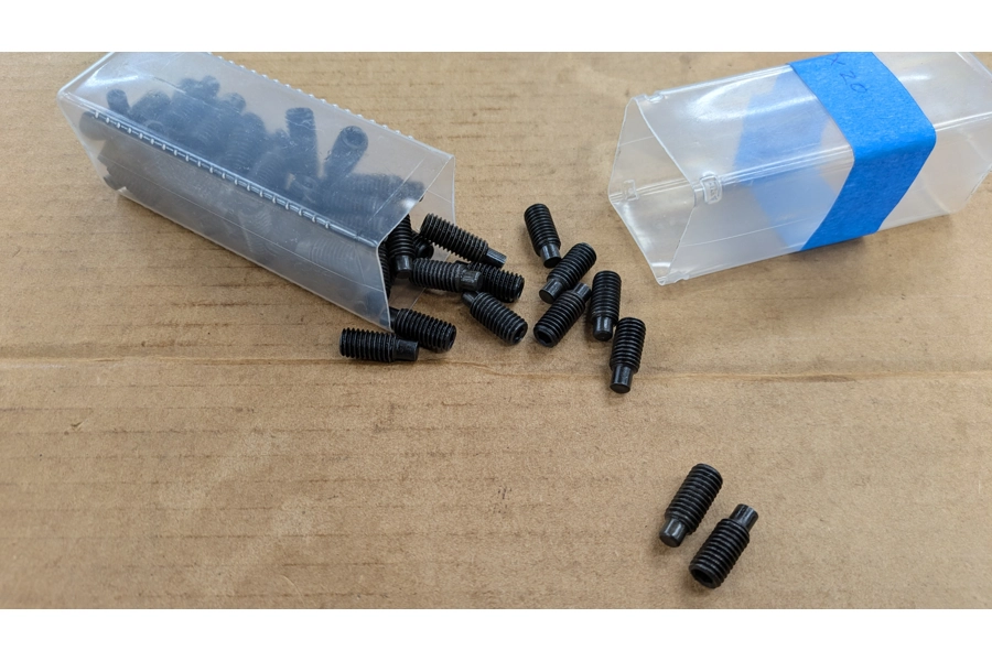 M8 x 1.25 x 20mm M8 x 1.25 x 20mm