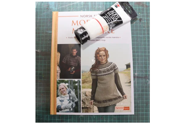 Fra strikkebok til Art Journal