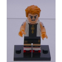 Kroos mini figure