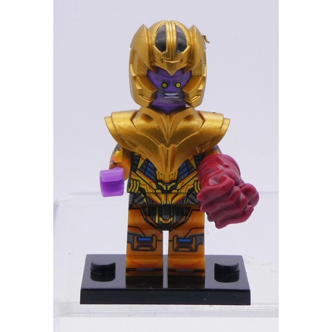 M .. Thanos mini figure