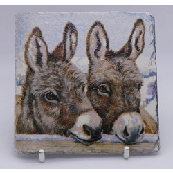 Hand decorated slate Co..