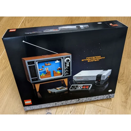Lego NES Nintendo Entertainment System