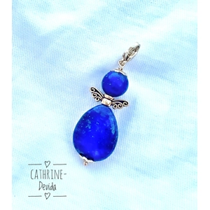 Englesmykke i lapis lazuli