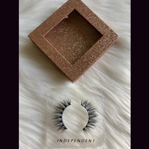 INDEPENDENT LASHES