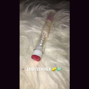 LASH CLEANSER