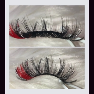 Wispy red and silver glitter