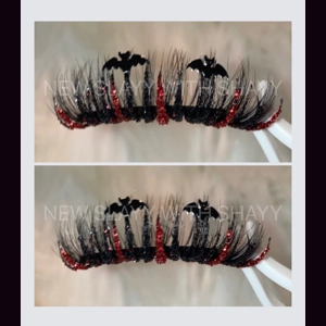 Black & red glitter batz