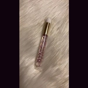 LASH CLEANSER BRUSH