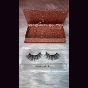 BABY GIRL LASHES