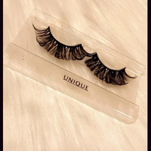 UNIQUE LUXURY STYLE