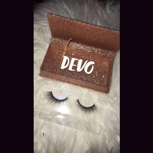 DEVO LASHES