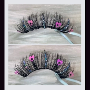 SILVER DISCO HOT PINK HEART