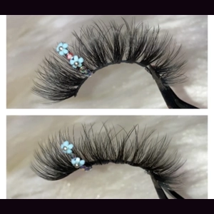 Light blue simple flowers