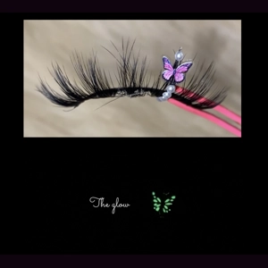 Glow in the dark pink butterfly pearl