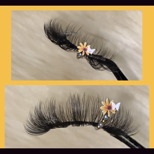 Pearl Gold sunflower butterfly