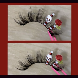 Red & white skull roses