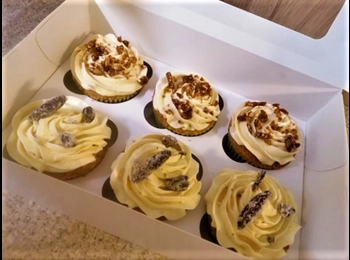 Peanut & Maple Cupcakes