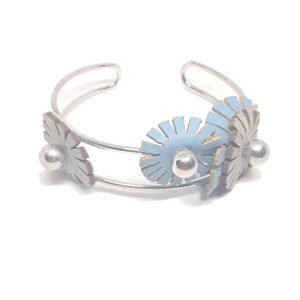 Flower Bangle (Silver / Blue / Grey)