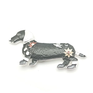 Dachshund Magnetic Brooch (Black/Grey)