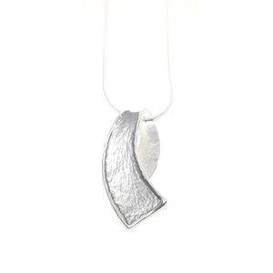 Enamel Pendant Necklace (Silver / Grey)