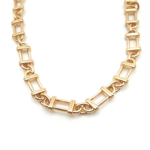 Capsule T-Bar Necklace (Gold)
