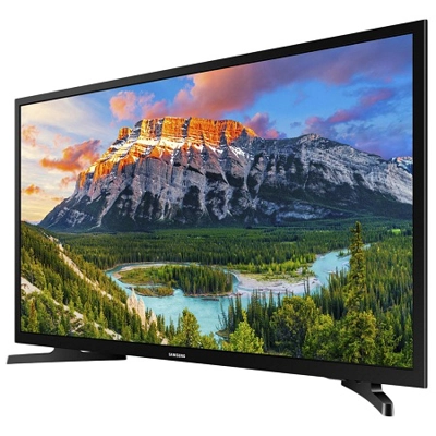 Samsung 32 Digital Full HD TV + FREE 5 PORTS EXTENSION