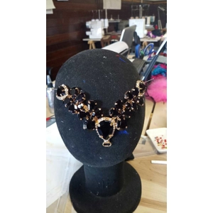 cristal stones heavy front headpiece