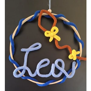 Wall hanging Custom knitted decor wreath words - names