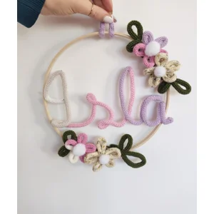 Wall hanging Custom loop wreath knitted Sign decor - words - names - quotes