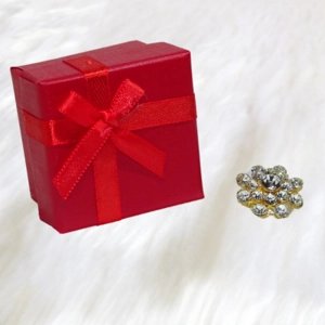 Sparkle Flower Shaped Brooch