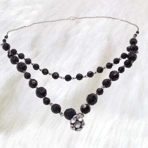 Black Layered Beaded Necklace Gift Set