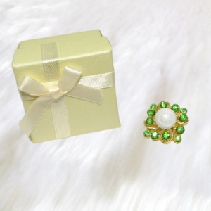 Sparkle Statement Green Diamante Brooch