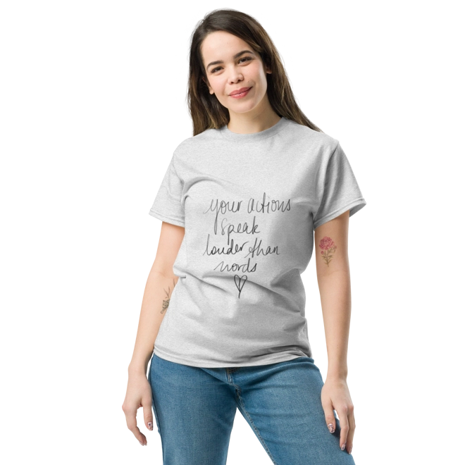 Additional Image for Trendy graphic tee