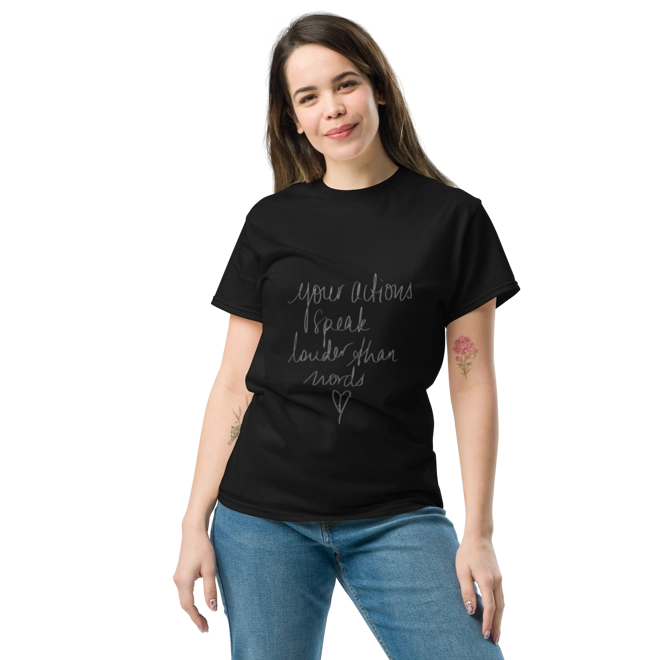 Additional Image for Trendy graphic tee