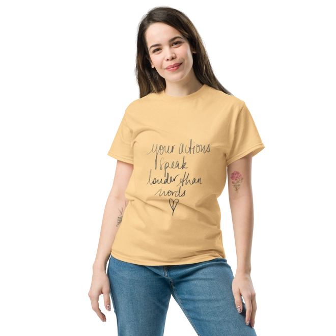 Additional Image for Trendy graphic tee