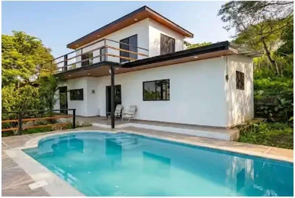Family Constellations Retreats in Valle de Yunguilla | Vitalista House Ecuador