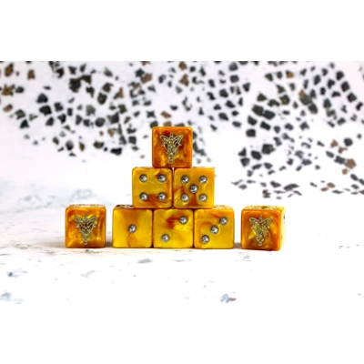 Golden Trinket Square 16mm Dice. Golden Trinket Square 16mm Dice.