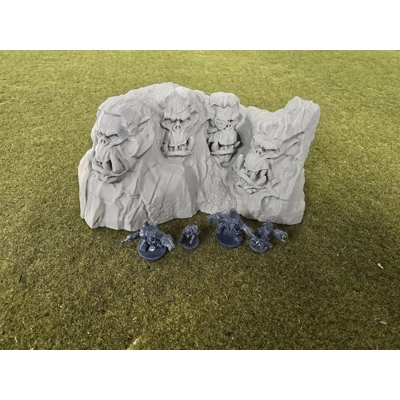 Orc Monument 8mm to 10mm Orc Monument 8mm to 10mm