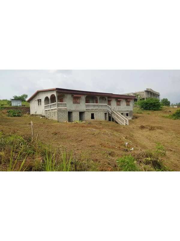 House for sale on land-Estuaire,Gabon