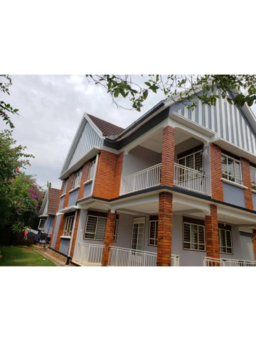 Beautiful Mansion for sale in Muyenga tank hill road-saf